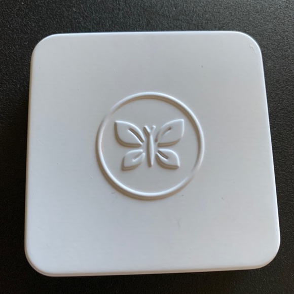 SOLD***NIB ~ HONEST Beauty by Jessica Alba 2-in-1 Melting Creme Blush  Rose Pink - Picture 3 of 8